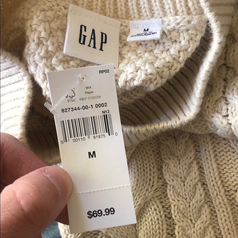 NEW GAP Relaxed Cable Knit Mockneck Sweater Birch White Size M - Picture 4 of 5